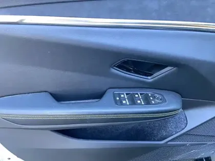 Photo 10 Renault Megane  E-Tech EV60 220 ch optimum charge