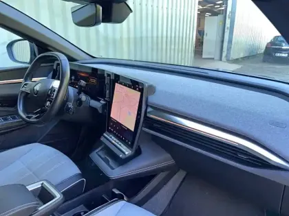 Photo 15 Renault Megane  E-Tech EV60 220 ch optimum charge