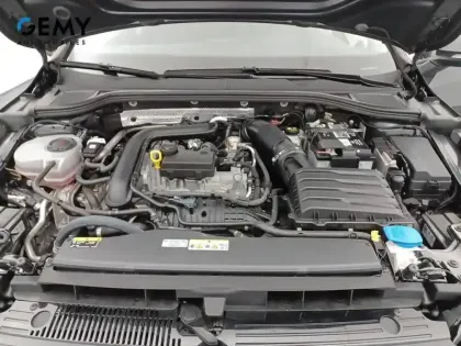 Photo 14 Volkswagen Golf  1.0 TSI OPF 110 BVM6