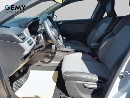 Photo 8 Renault Clio  Eco-G 100 ch GSR2