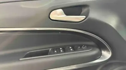 Photo 25 Fiat 600  T-Gen 3 1.2 Hybrid 145ch eDCT6