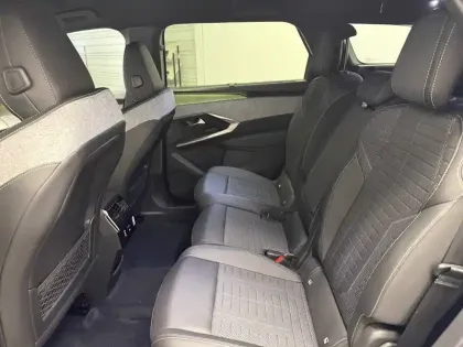 Photo 11 Peugeot 5008  Hybrid 145 ch e-DCS6