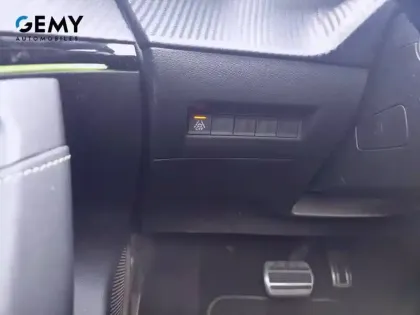 Photo 17 Peugeot 2008  BlueHDi 130 S&S EAT8