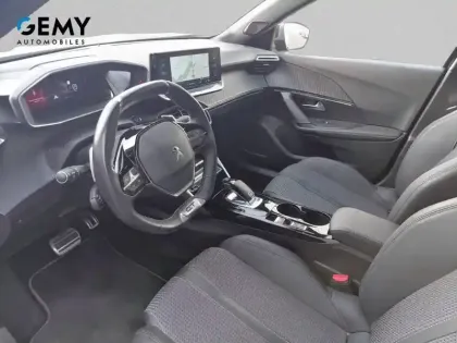 Photo 8 Peugeot 2008  BlueHDi 130 S&S EAT8