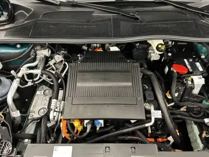 Photo 15 Peugeot 308  Electrique 55 kWh 156ch