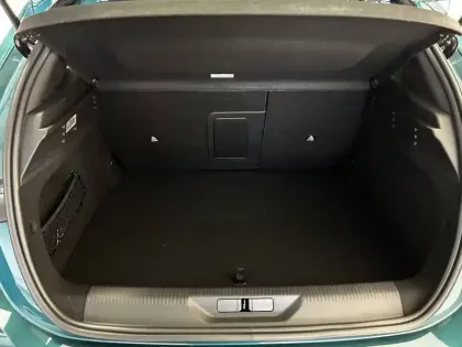 Photo 8 Peugeot 308  Electrique 55 kWh 156ch