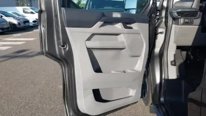 Photo 21 Ford Transit E- CUSTOM FGN 320 L1H1 218 CH BATTERIE 64 KWH