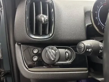 Photo 33 Mini Mini Countryman 178 ch ALL4 BVA8