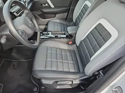 Photo 10 Citroën C4  Hybride 136 e-DCS6