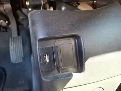 Photo 23 Peugeot Ion  Electrique