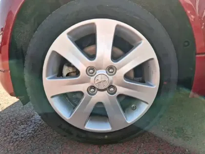 Photo 12 Peugeot Ion  Electrique