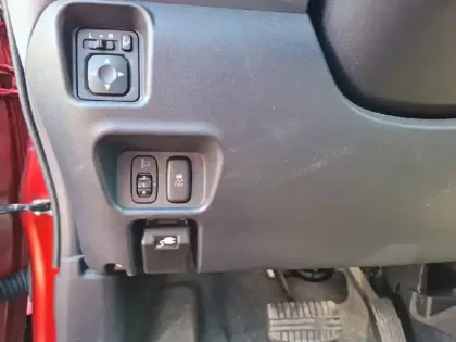 Photo 17 Peugeot Ion  Electrique