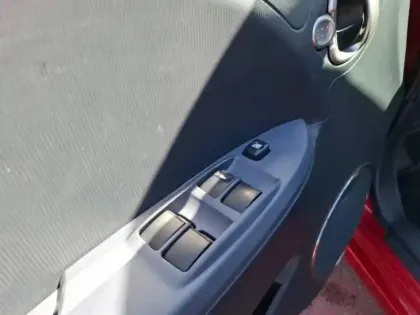 Photo 14 Peugeot Ion  Electrique