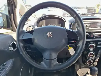 Photo 8 Peugeot Ion  Electrique