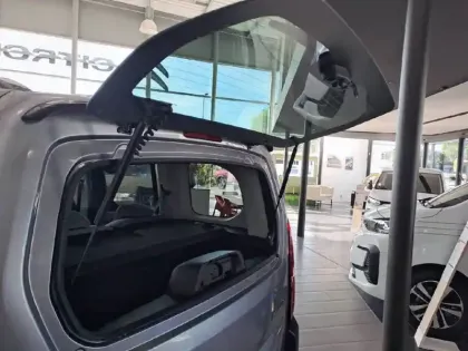 Photo 18 Citroën Berlingo  Diesel 100 ch M Manuelle