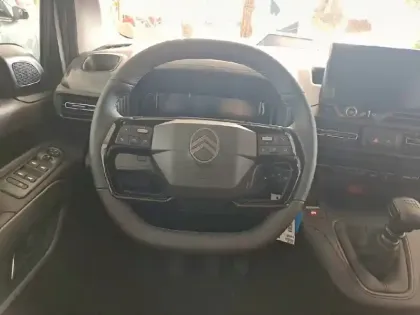 Photo 8 Citroën Berlingo  Diesel 100 ch M Manuelle