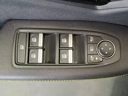 Photo 31 Renault Megane  E-Tech EV60 220 ch super charge