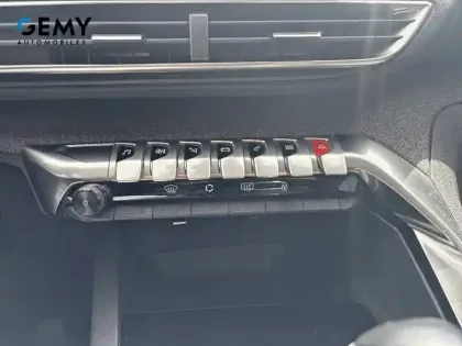 Photo 18 Peugeot 3008  1.2 Puretech 130ch S&S BVM6