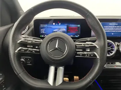 Photo 22 Mercedes Classe B  250 e 8G-DCT