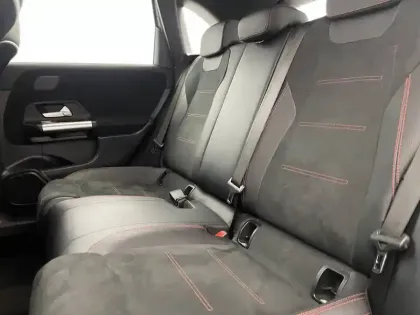 Photo 15 Mercedes Classe B  250 e 8G-DCT