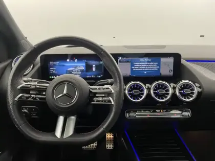 Photo 21 Mercedes Classe B  250 e 8G-DCT