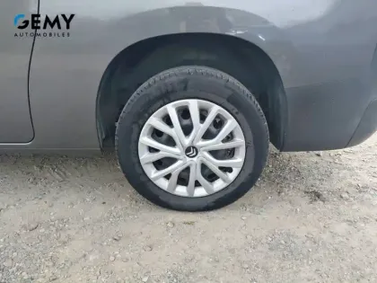 Photo 10 Citroën Berlingo  Taille XL 7pl BlueHDi 130 S&S BVM6