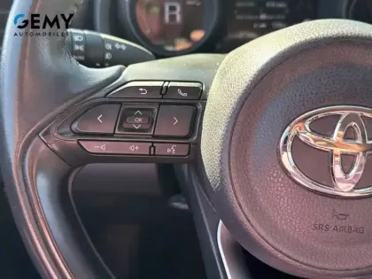 Photo 16 Toyota Yaris  Hybride 116h