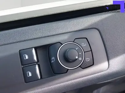 Photo 22 Ford Transit  CUSTOM MULTICAB 320 L1 2.0 ECOBLUE 170 CH BVA8