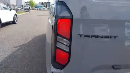 Photo 18 Ford Transit  CUSTOM MULTICAB 320 L1 2.0 ECOBLUE 170 CH BVA8