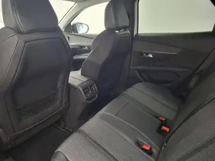 Photo 30 Peugeot 3008  Hybrid 225 e-EAT8