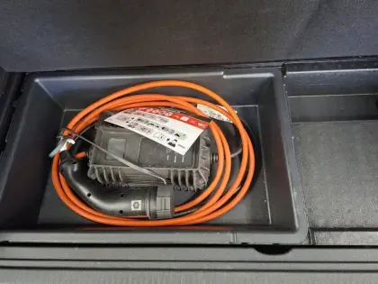 Photo 18 Peugeot 3008  Hybrid 225 e-EAT8