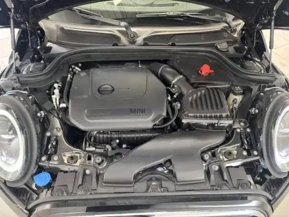 Photo 19 Mini Mini Cabriolet Cooper 136 ch DKG7
