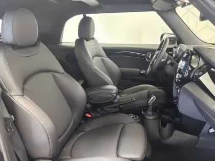 Photo 17 Mini Mini Cabriolet Cooper 136 ch DKG7