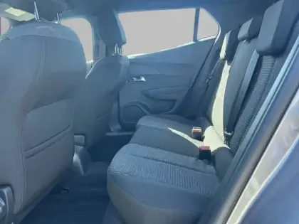 Photo 11 Peugeot 2008  Hybrid 110 e-DCS6