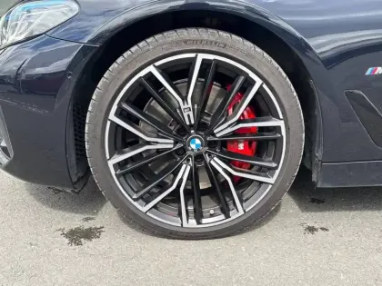 Photo 7 BMW Serie 5 Touring 540d TwinPower Turbo xDrive 340 ch BVA8