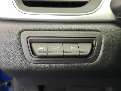 Photo 34 Renault Captur  E-Tech full hybrid 145