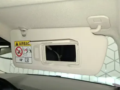 Photo 40 Renault Captur  E-Tech full hybrid 145