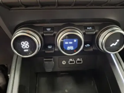 Photo 42 Renault Clio  E-Tech full hybrid 145 ch GSR2