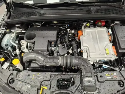 Photo 47 Renault Clio  E-Tech full hybrid 145 ch GSR2