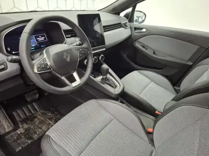 Photo 35 Renault Clio  E-Tech full hybrid 145 ch GSR2