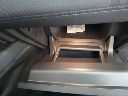 Photo 32 Renault Captur  E-Tech full hybrid 145 ch