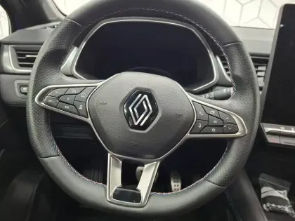 Photo 36 Renault Captur  E-Tech full hybrid 145 ch