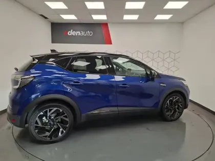 Photo 17 Renault Captur  E-Tech full hybrid 145 ch