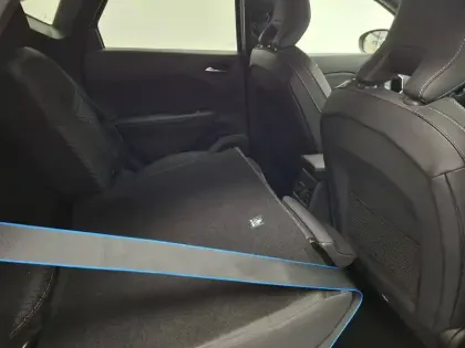 Photo 25 Renault Captur  E-Tech full hybrid 145 ch