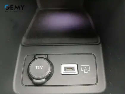 Photo 35 Peugeot 308  PHEV 180 e-EAT8