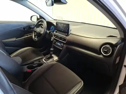 Photo 8 Hyundai Kona  1.6 GDi Hybrid