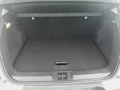 Photo 21 Renault Captur  mild hybrid 160 EDC