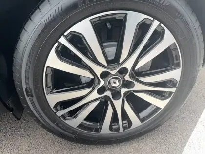 Photo 13 Renault Captur  mild hybrid 160 EDC