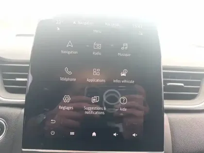 Photo 32 Renault Captur  mild hybrid 160 EDC