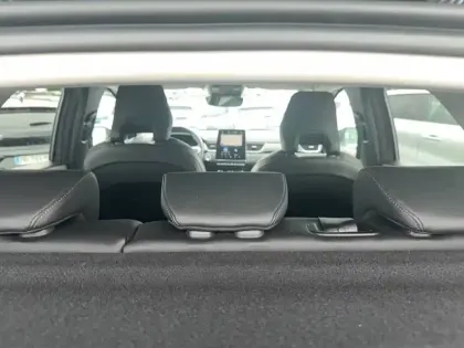 Photo 24 Renault Captur  mild hybrid 160 EDC